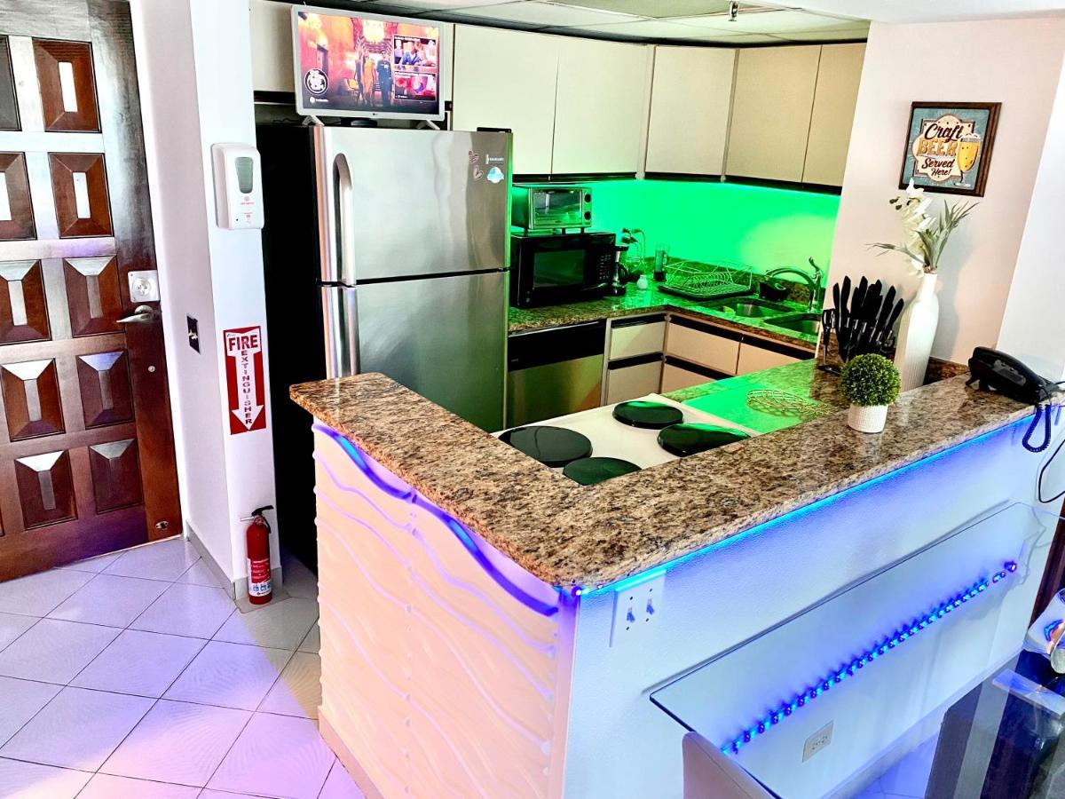 Private Apartment At Mare St Clair Hotel Сан Хуан Екстериор снимка