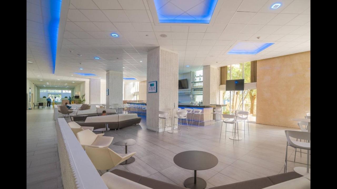 Private Apartment At Mare St Clair Hotel Сан Хуан Екстериор снимка